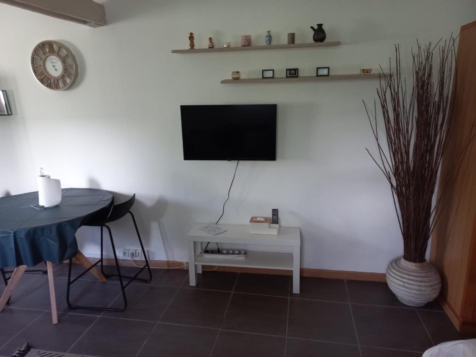 Maisonnette Au Calme Gennevilliers Ngoại thất bức ảnh
