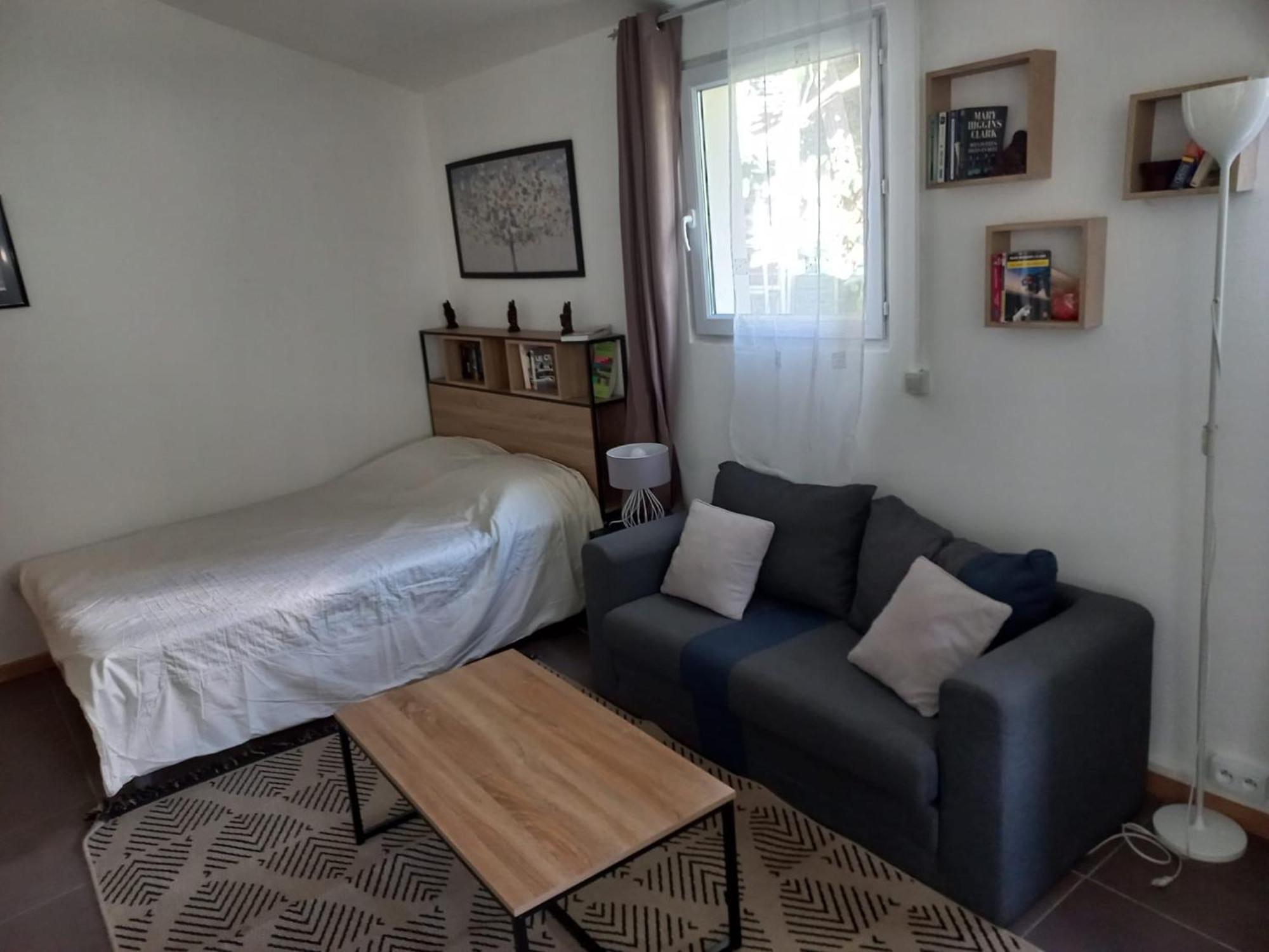 Maisonnette Au Calme Gennevilliers Ngoại thất bức ảnh